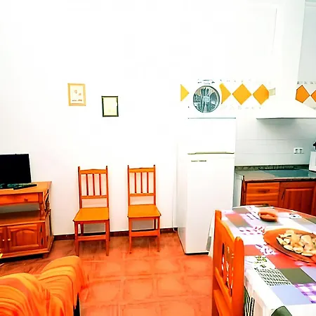 Apartamento Ideal Para Familias Y Parejas Cerca De La Playa Con Wi-fi Y Cocina Equipada - Es-180-111 Apartment Conil De La Frontera